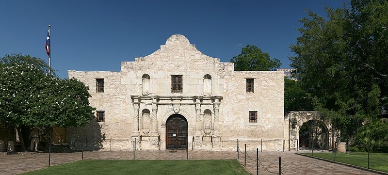 Alamo's Heroic Last Stand Myth
