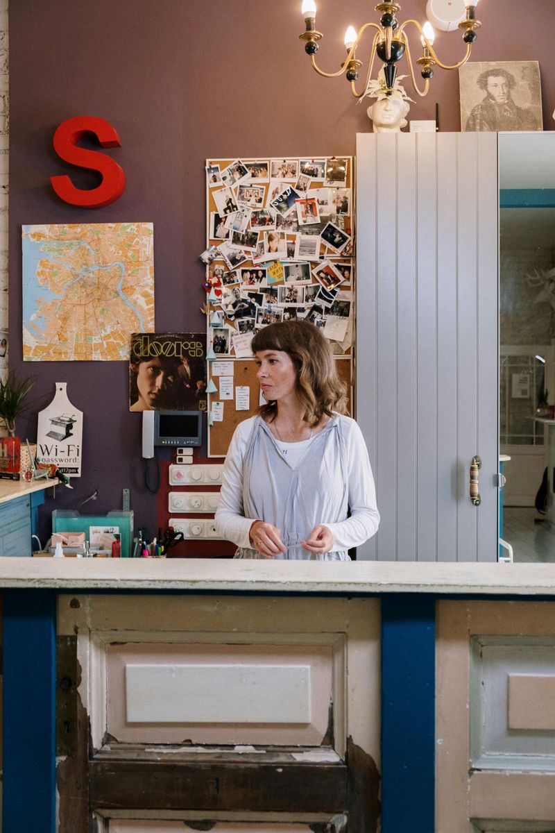 24-Hour Front Desk Staff