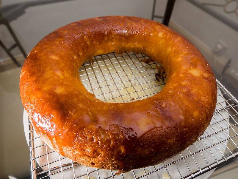 Vanilla Bean Bundt Cake