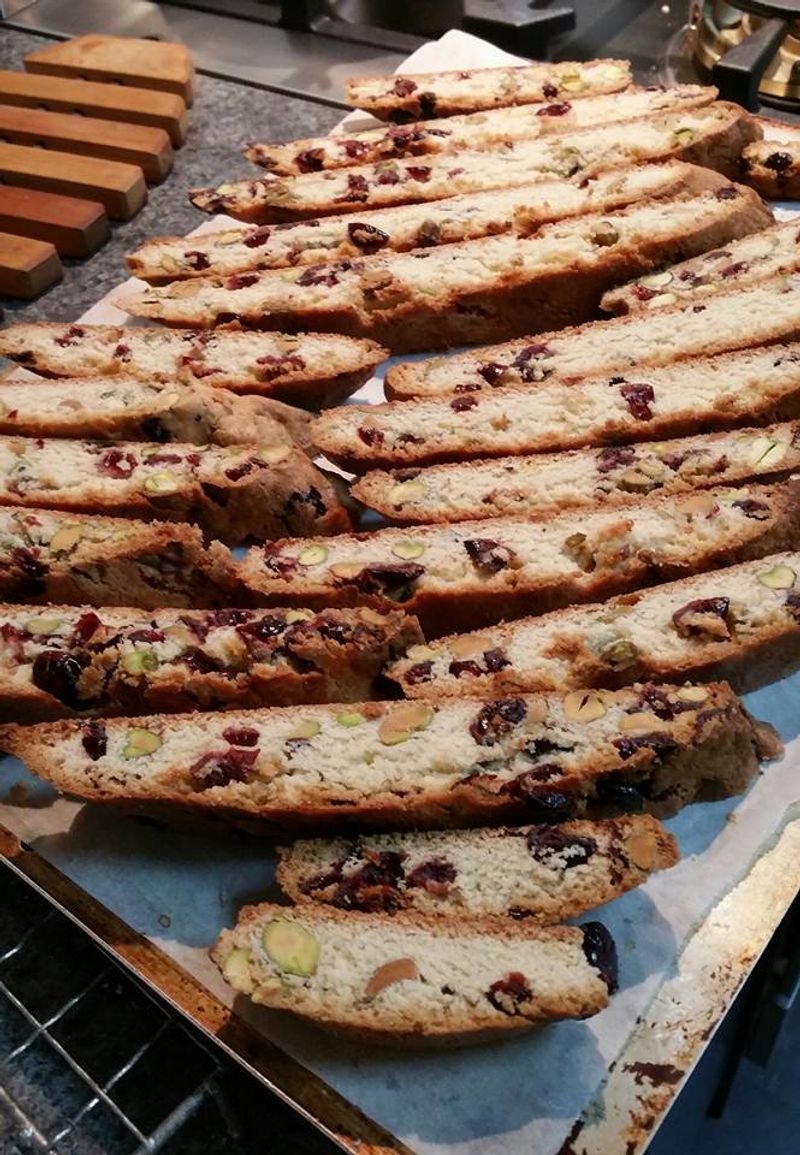 Pistachio Cranberry Cookies