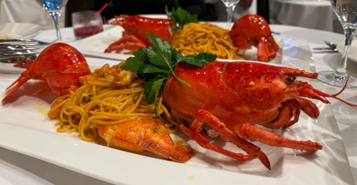 8 Las Vegas Restaurants Sending Food Lovers Into Full Bliss Mode