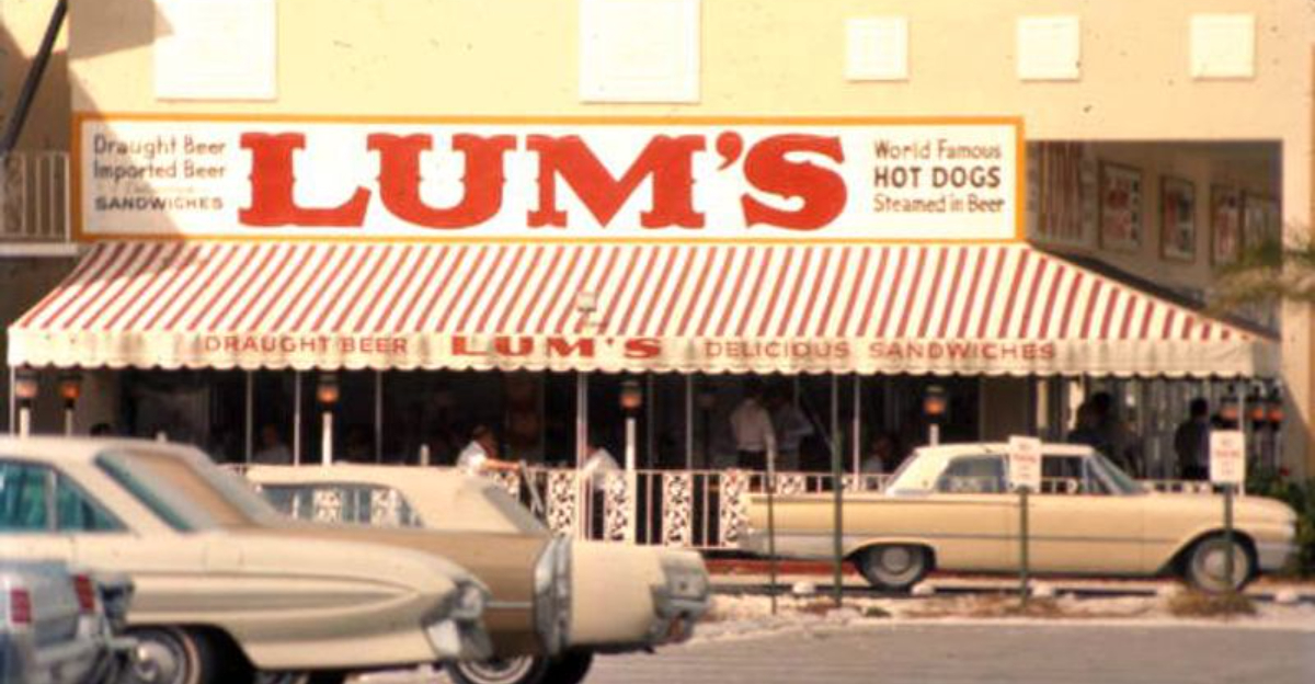 10 Once Famous Restaurant Chains That No Longer Exist