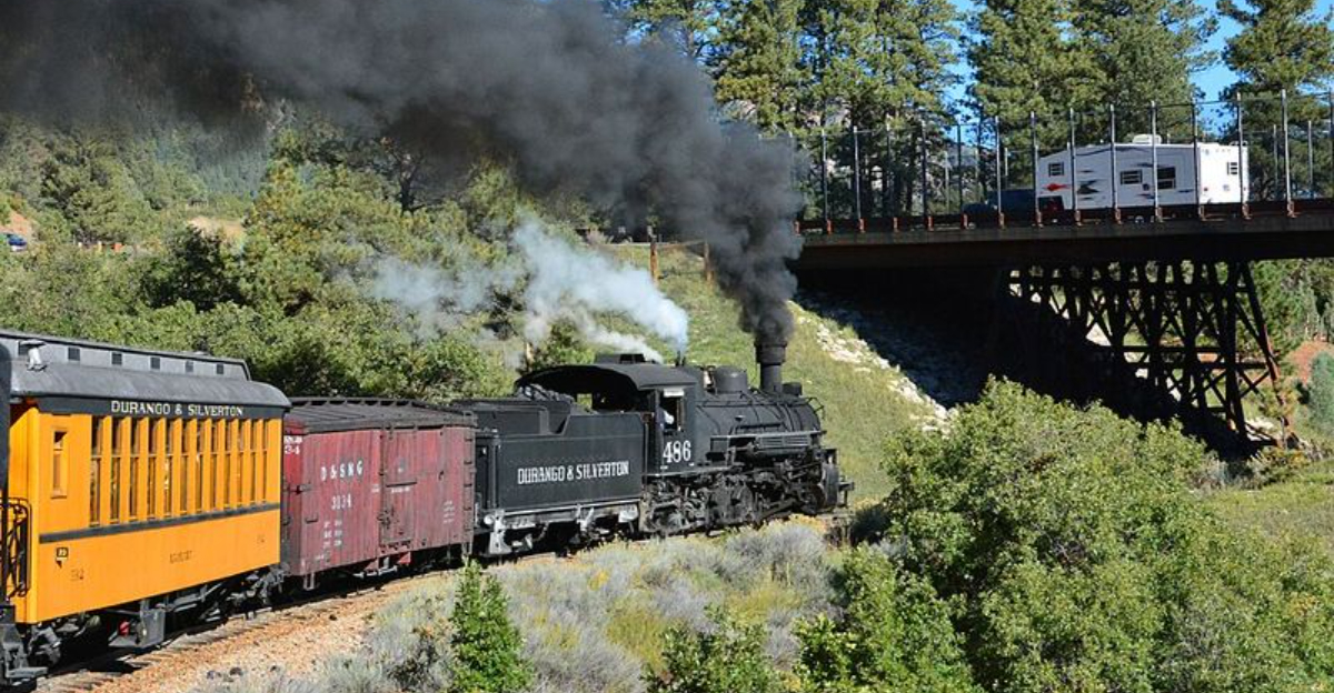 11 Christmas Trains You Can Ride In Or Near America’s National Parks