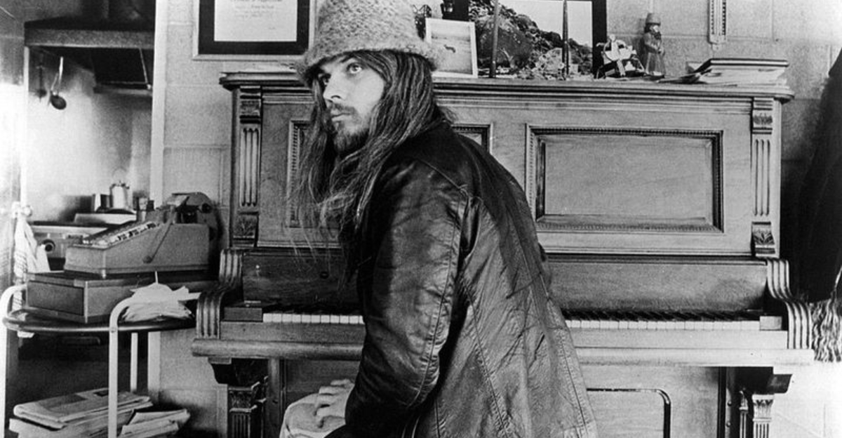 11 Leon Russell Classics That Stay In Your Head Long After The Last Note