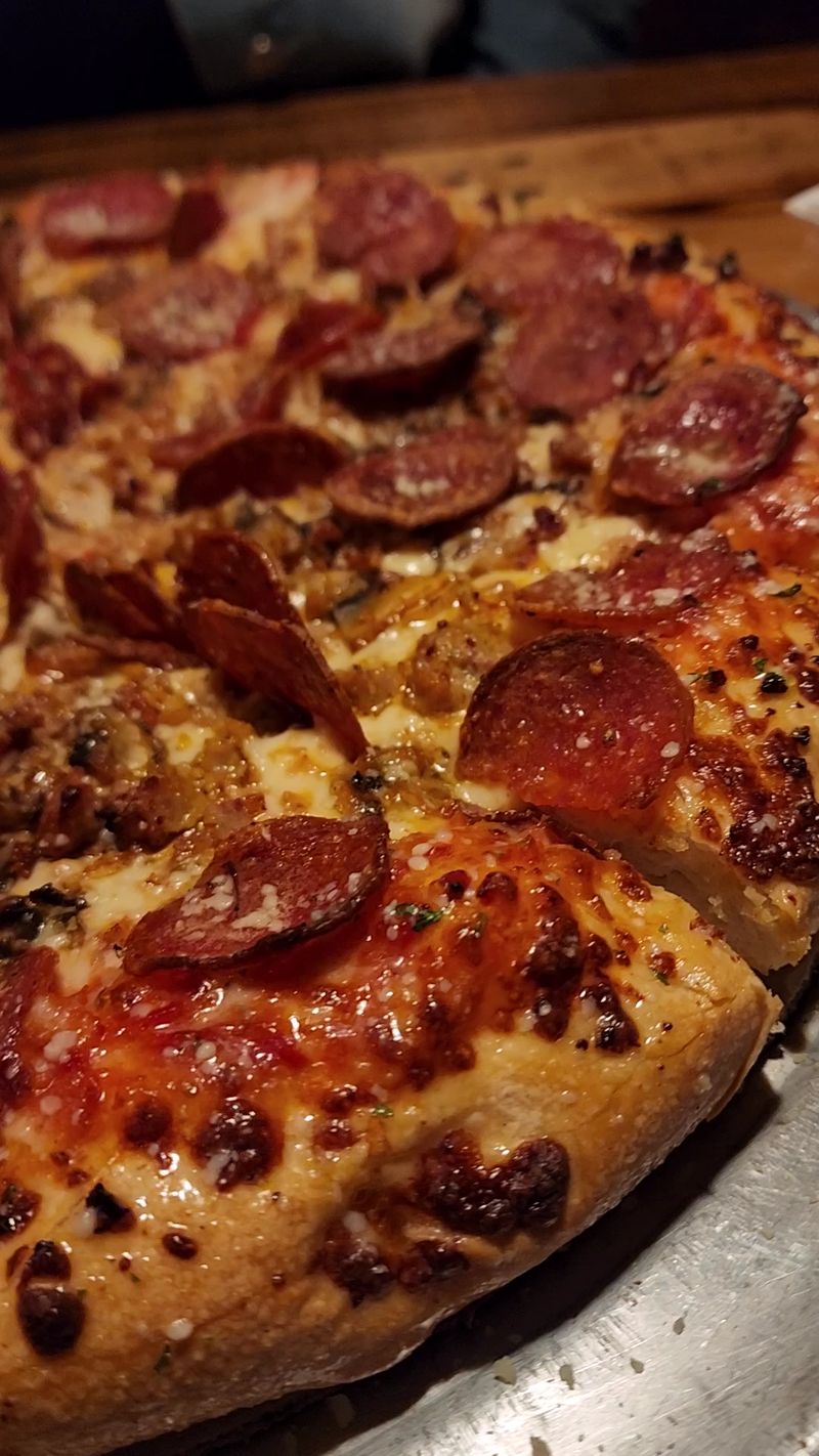 Hounddog's Three Degree Pizza – Columbus