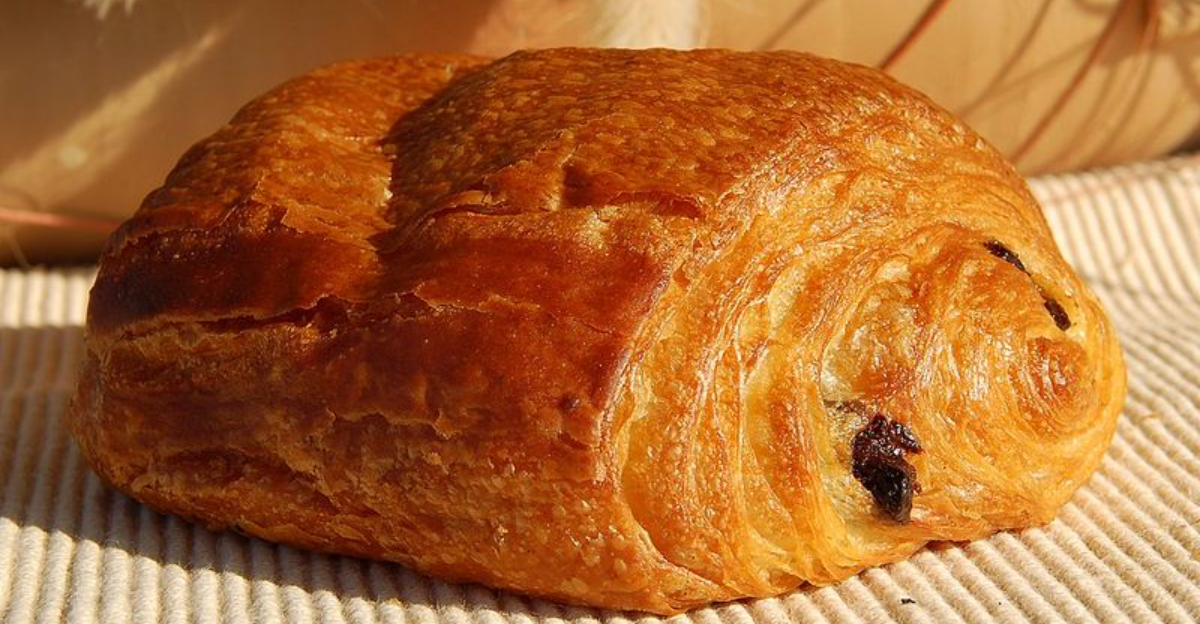 16 Coffee Shop Pastries That Make The Latte Worth It