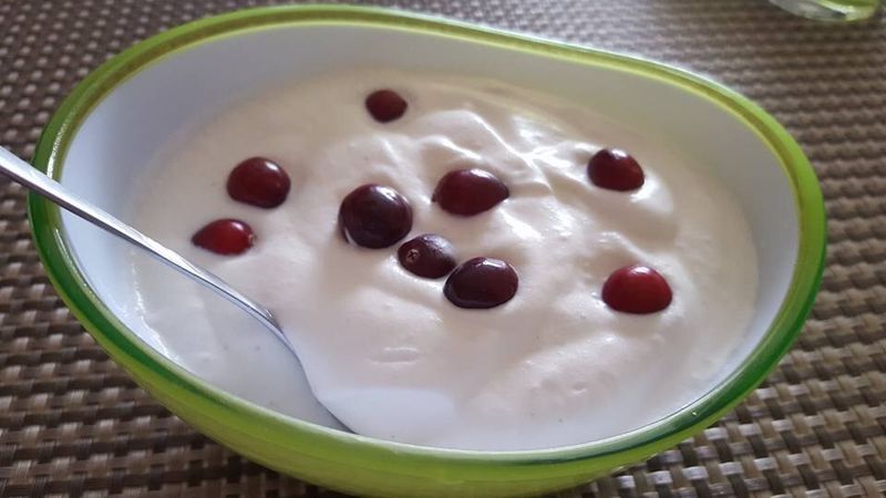 Cranberry Fluff: The Sweet Retro Showstopper