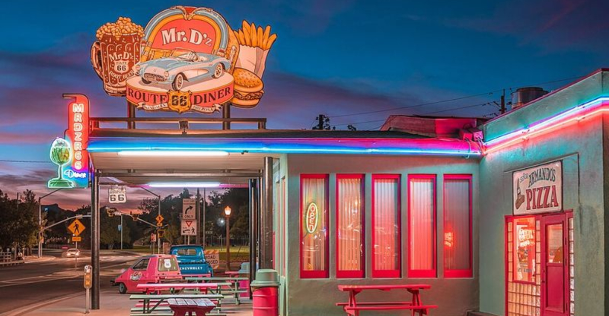 25 Photos That Capture The Soul Of The American Diner