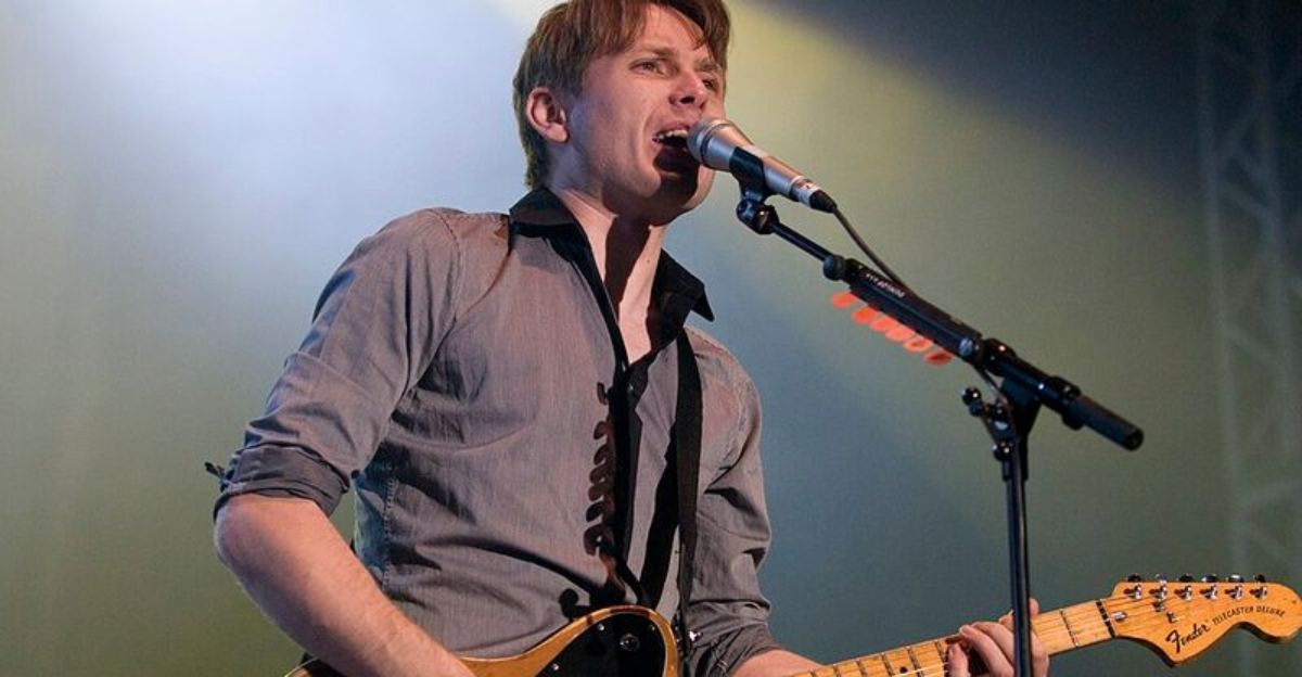 7 Debut Singles That Turned Unknown Bands Into Instant Stars