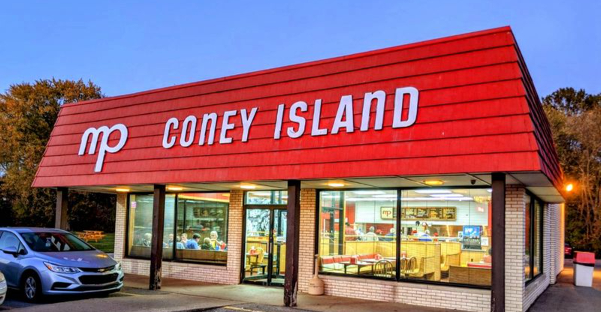 7 Pennsylvania Hot Dog Stands That Are Worth A Detour