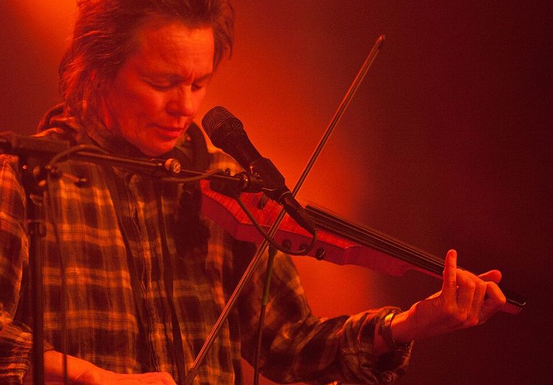 Laurie Anderson's Tape-Bow Violin