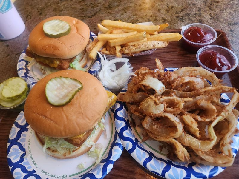 Alaska: Arctic Roadrunner – The Ranch Burger