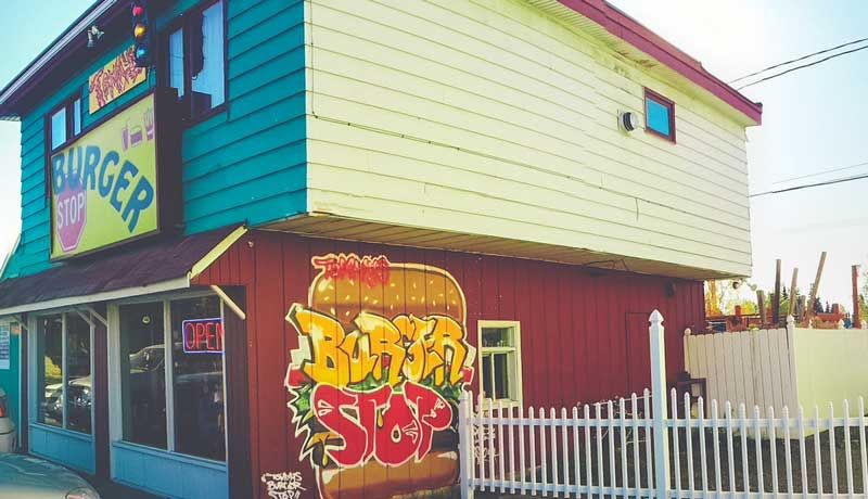 Alaska: Tommy's Burger Stop