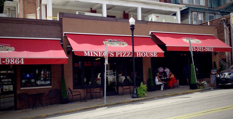 Mineo's Pizza House – Squirrel Hill, Pittsburgh