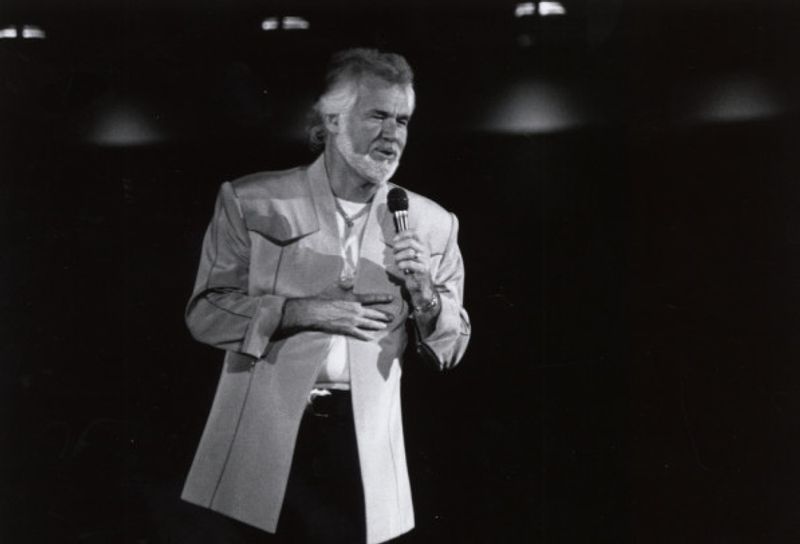 Buried Treasure – Kenny Rogers