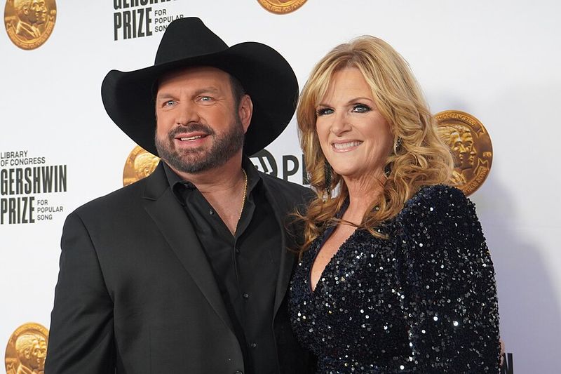 In Another's Eyes By Trisha Yearwood And Garth Brooks