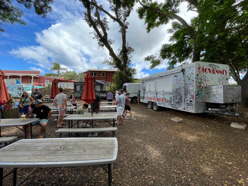 Giovanni's Shrimp Truck, Oahu's North Shore
