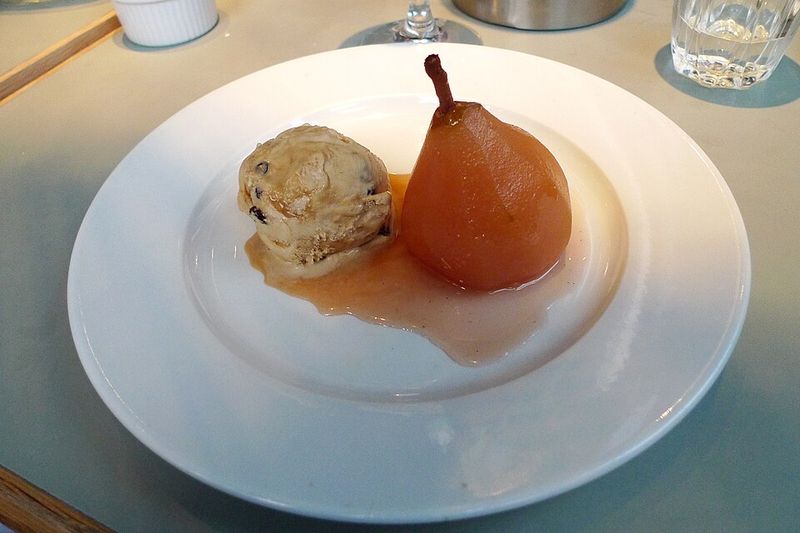 Spiced Poached Pear Dessert