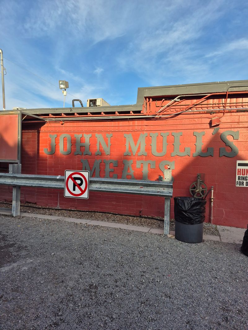 John Mull's Meats & Road Kill Grill – Nevada