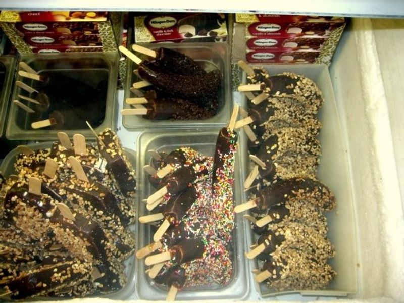 Frozen Banana, Arrested Development