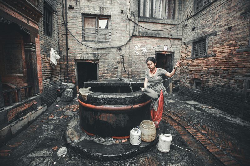 Fetching Water From A Well
