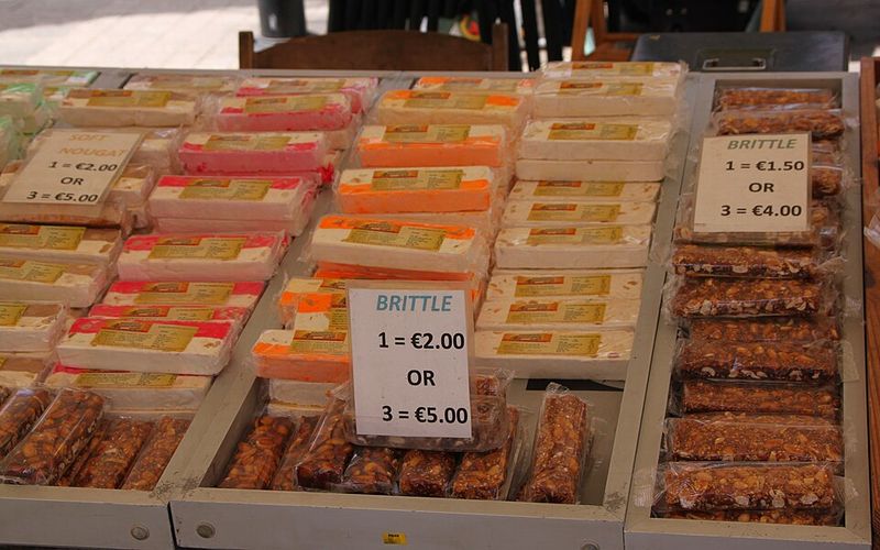 Brittle Nougat Chunks