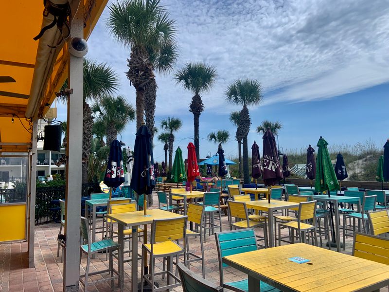 Lemon Bar & Grill, Neptune Beach