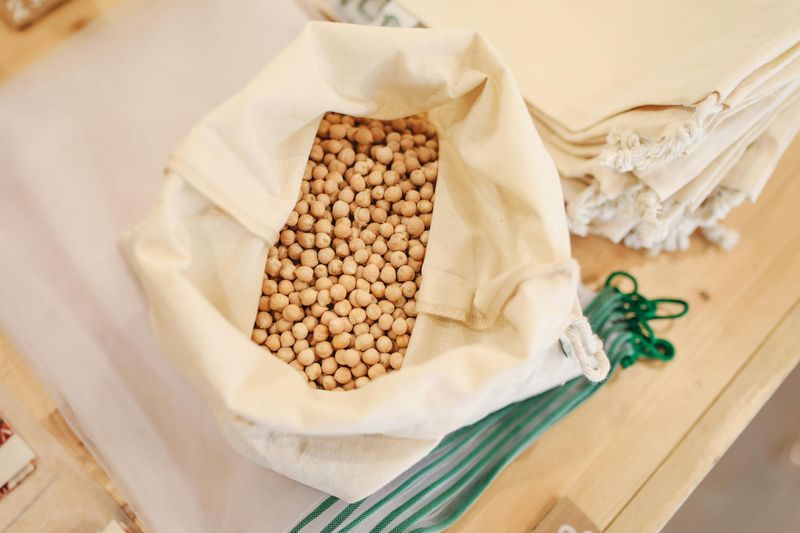 Add Chickpeas To Meals Rather Than Deli Ham
