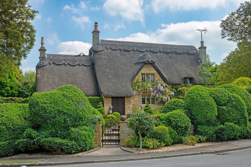 The Breakers: A 70-Room Summer Cottage