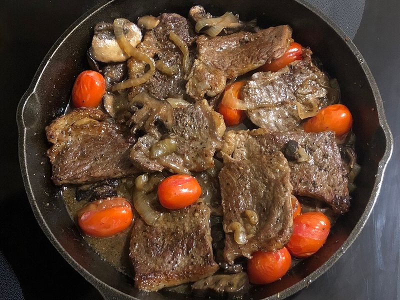 Beef, Mushroom, Onion And Tomato Winter Skillet