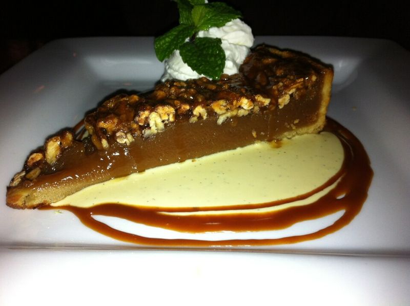 Pecan Pie Bars: Portable Nutty Sweetness