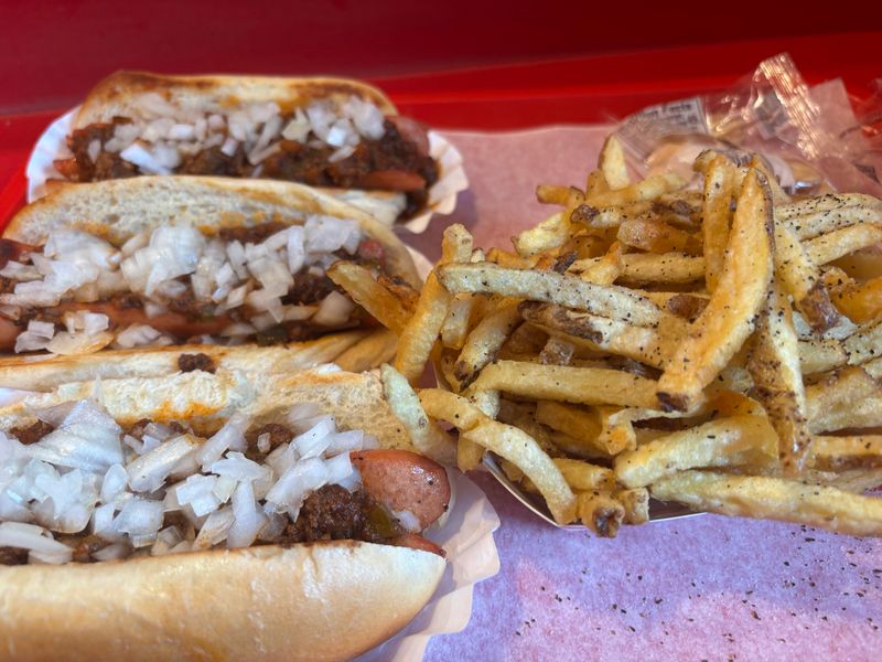 Super Duper Weenie – Connecticut