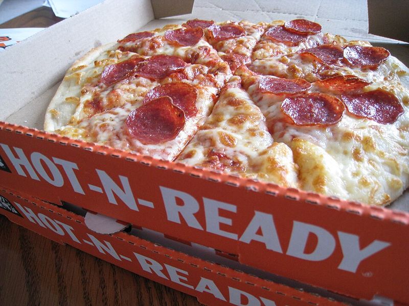 Little Caesars Hot-N-Ready Pepperoni Pizza