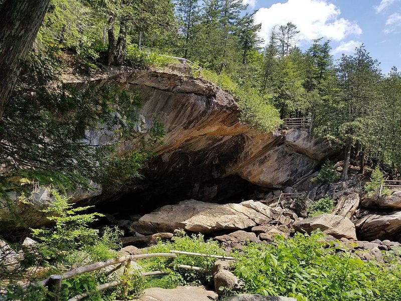 Natural Bridge and Caves