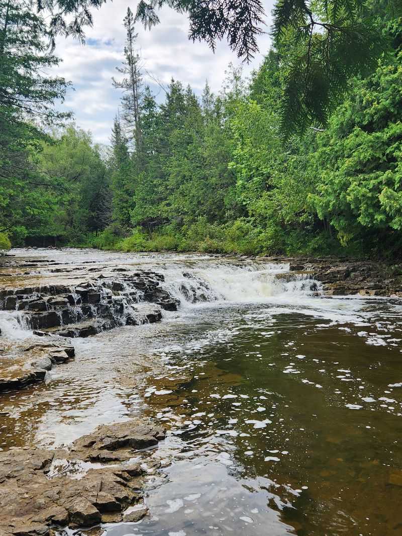 Ocqueoc Falls Bicentennial Pathway, Presque Isle County