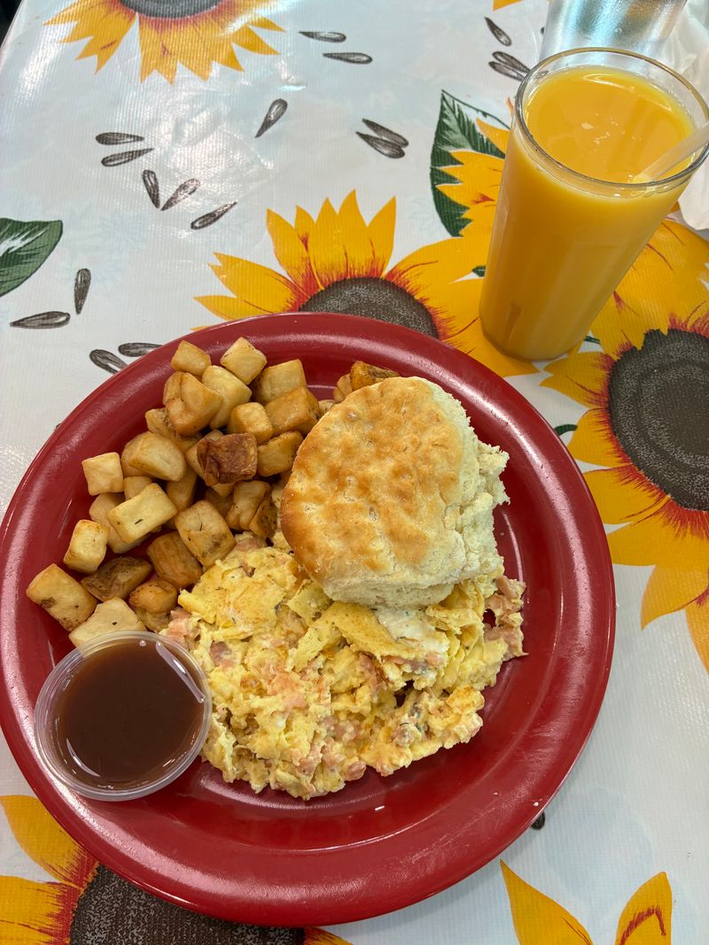 Georgia: Flying Biscuit Cafe