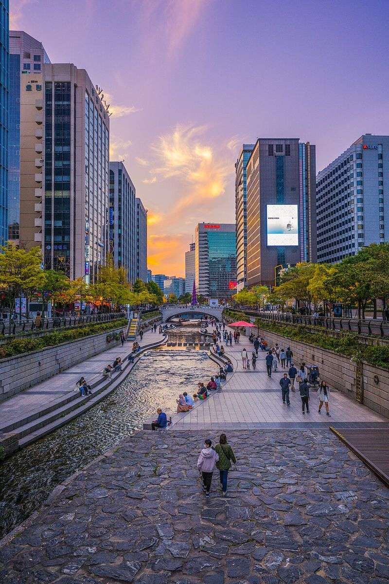 Cheonggyecheon Stream