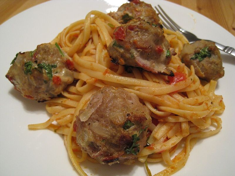 Holiday Turkey Meatballs With Fettuccine