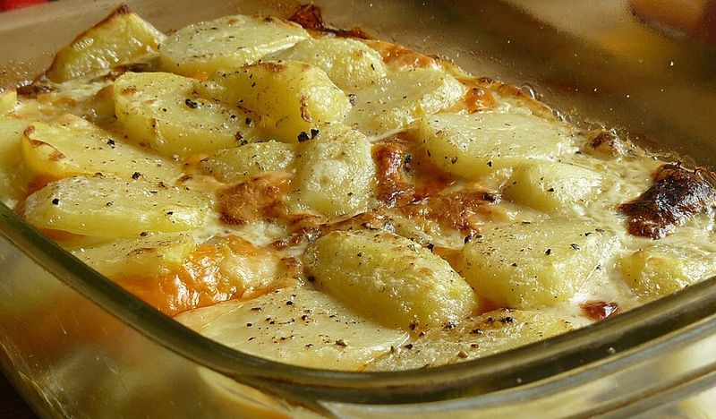 Scalloped Potatoes: Creamy Layers Of Carb Heaven