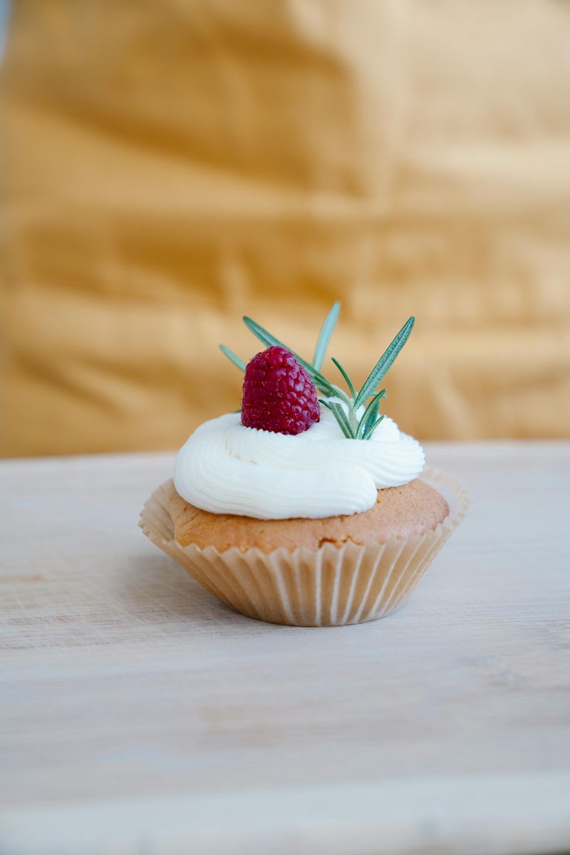 Gingerbread Cake with Vanilla Frosting