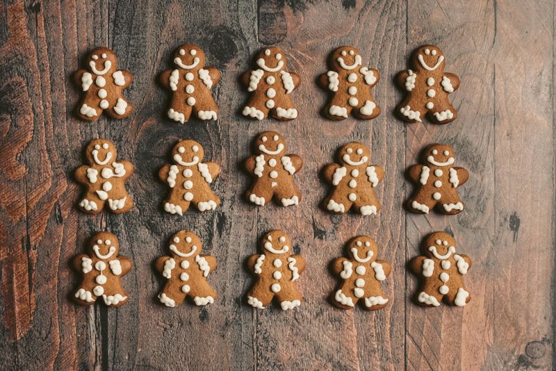 1900s: Gingerbread Men