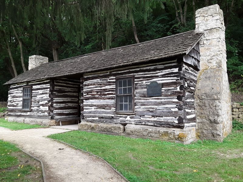 Louis Arriandeaux Log House (Dubuque), Iowa