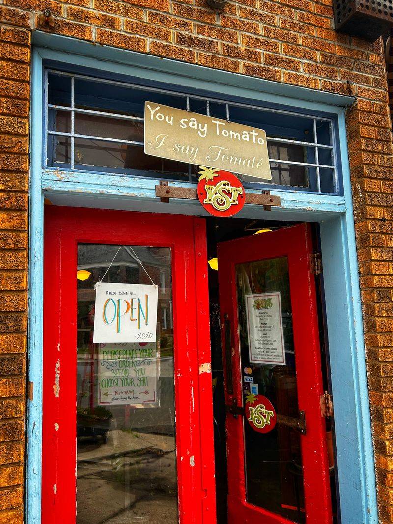 Kansas: You Say Tomato in Lawrence