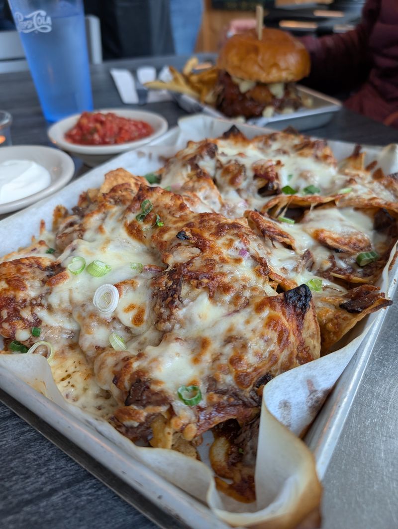 Moat Mountain Smokehouse & Brewing Co. – New Hampshire