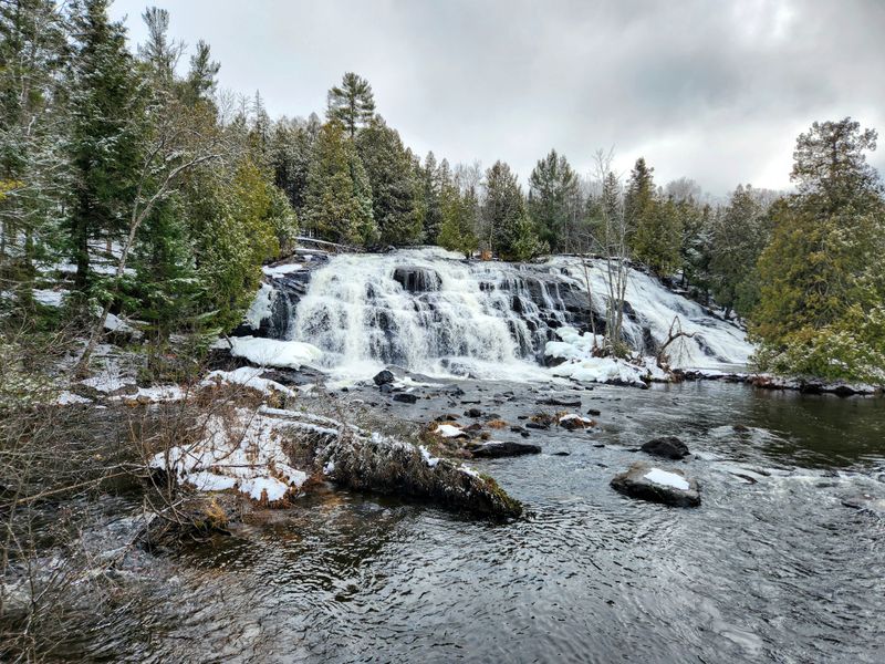 Bond Falls Scenic Area, Ontonagon County
