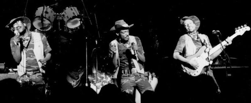 Outstanding – The Gap Band (1982)