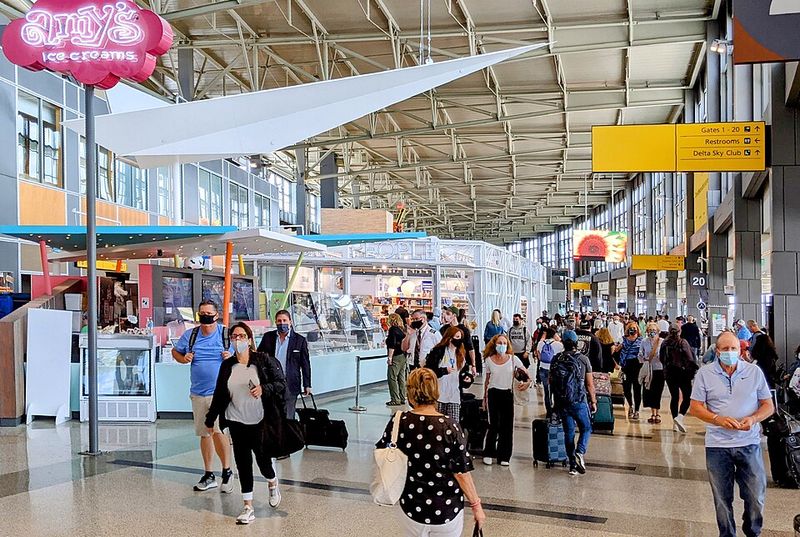 Austin-Bergstrom International Airport (AUS)