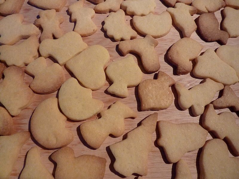 Bredele (Alsatian Christmas Cookies)