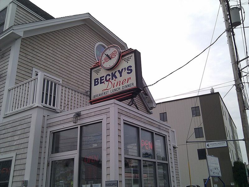 Maine – Becky's Diner
