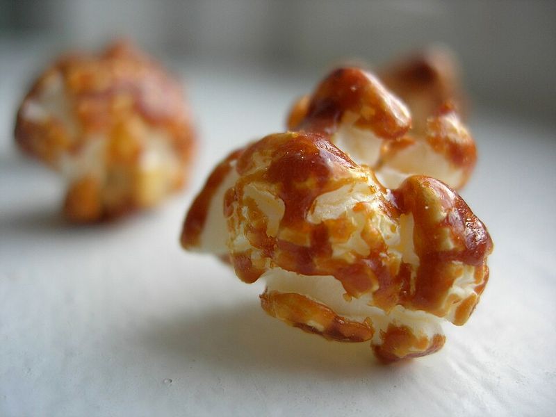 Cracker Jack Caramel Popcorn & Peanuts